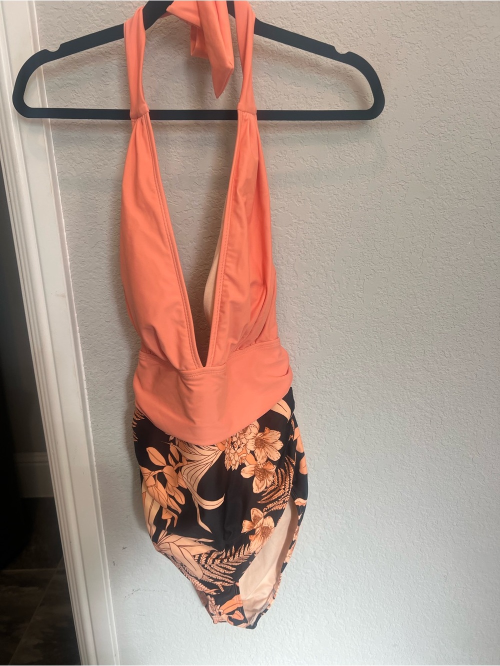 Cupshe Coral Halter One-Piece Swimsuit with Black Floral Print